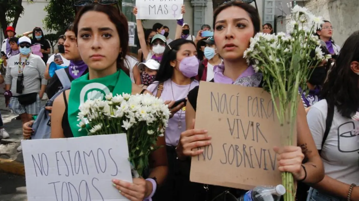 Nuevo León feminicidios marcha